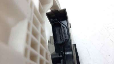 CERRADURA PUERTA DELANTERA DERECHA KIA XCEED  - M.1186472 / 81320J7000