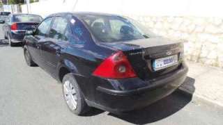 FORD MONDEO BERLINA Ambiente 2001 4p - 18744
