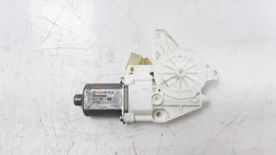 MOTOR ELEVALUNAS DELANTERO DERECHO MERCEDES CLASE R  - M.1204605 / A2518200842