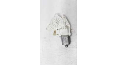 MOTOR ELEVALUNAS TRASERO DERECHO MERCEDES CLASE R  - M.1204606 / A2518200208