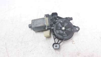 MOTOR ELEVALUNAS DELANTERO IZQUIERDO SEAT LEON ST  - M.1207784 / 5Q0959801B