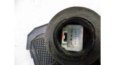 CERRADURA PUERTA DELANTERA DERECHA TOYOTA HILUX  - M.393399 / CERRADURA PUERTA DELANTERA DERECHA