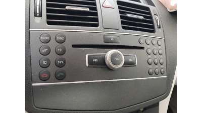 SISTEMA AUDIO / RADIO CD MERCEDES CLASE C  BERLINA 2.1 CDI (136 CV) DE 2011 - D.4551500