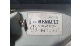 FARO IZQUIERDO RENAULT TWINGO 1.2 (58 CV) DE 1998 - D.4561535 / 7700419305