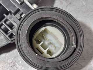 ELEVALUNAS TRASERO DERECHO TOYOTA YARIS 1.5 16V (75 CV) DE 2017 - D.4566221 / 973581101