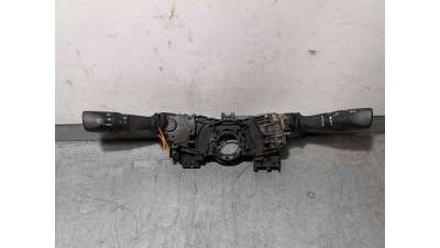 MANDO LUCES Y LIMPIA TOYOTA HILUX 2.5 Turbodiesel (144 CV) DE 2017 - D.4567916