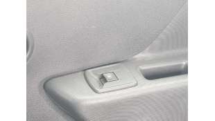 MANDO ELEVALUNAS TRASERO DERECHO DACIA SANDERO 0.9 TCE (90 CV) DE 2018 - D.4568261