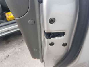 CERRADURA PUERTA DELANTERA DERECHA HYUNDAI TUCSON 2.0 CRDi (113 CV) DE 2005 - D.4574502