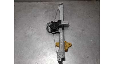 ELEVALUNAS DELANTERO DERECHO RENAULT CAPTUR 1.5 dCi D FAP (110 CV) DE 2015 - D.4578003 / 807200713R