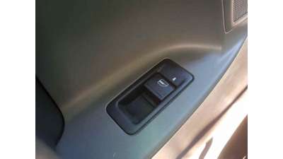 MANDO ELEVALUNAS TRASERO DERECHO SEAT ALHAMBRA 2.0 TDI (140 CV) DE 2011 - D.4583359