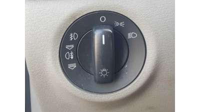 MANDO LUCES AUDI A8 3.0 V6 24V TDI (233 CV) DE 2005 - D.4584529