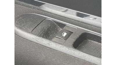 MANDO ELEVALUNAS DELANTERO DERECHO PEUGEOT 5008 2.0 16V HDi FAP (150 CV) DE 2011 - D.4585335