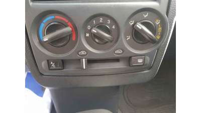 MANDO CALEFACCION / AIRE ACONDICIONADO HYUNDAI GETZ 1.1 12V (63 CV) DE 2005 - D.4585644