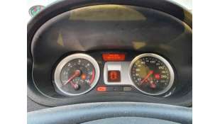 CUADRO INSTRUMENTOS RENAULT CLIO GRANDTOUR 1.5 dCi D (86 CV) DE 2008 - D.4590791
