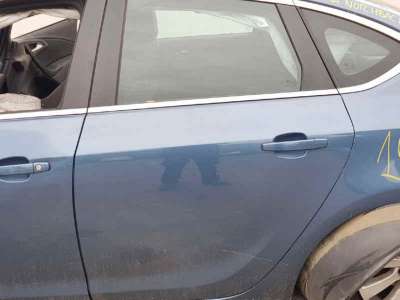 PUERTA TRASERA IZQUIERDA OPEL ASTRA J LIM. 4TÜRIG 1.6 CDTI DPF (136 CV) DE 2015 - D.4595526
