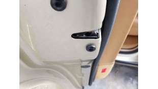 CERRADURA PUERTA TRASERA IZQUIERDA  PORSCHE CAYENNE 4.5 V8 (340 CV) DE 2006 - D.4595757