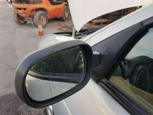 RETROVISOR IZQUIERDO RENAULT MEGANE I FASE 2 CLASSIC 1.4 16V (95 CV) DE 1999 - D.4602138