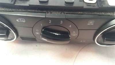 MANDO CLIMATIZADOR MERCEDES CLASE B  - M.1207986 / A1698301785