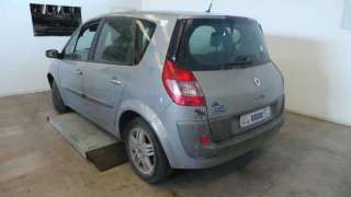 RENAULT SCENIC II Confort Authentique 2004 5p - 18973