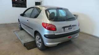 PEUGEOT 206 BERLINA 1.4 HDi 2002 5p - 18877