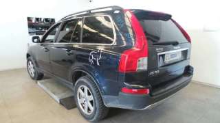 VOLVO XC90 D5 Momentum 2007 5p - 19034