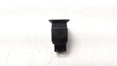 MANDO ELEVALUNAS DELANTERO DERECHO VOLKSWAGEN GOLF VII LIM.  - M.1182277 / 5G0959855M