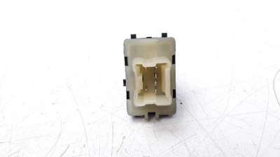 MANDO ELEVALUNAS TRASERO DERECHO RENAULT CAPTUR  - M.1135078 / 254218614R