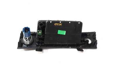 CENICERO AUDI Q5  - M.1229373 / 80B864131A