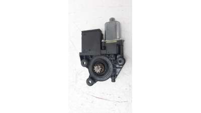 MOTOR ELEVALUNAS DELANTERO DERECHO RENAULT MEGANE III BERLINA 5 P  - M.1229966 / 80731396R