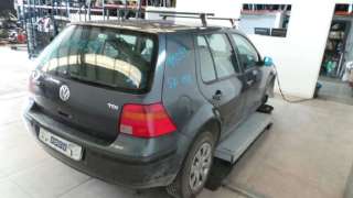 VOLKSWAGEN GOLF IV BERLINA Soul 2000 5p - 19059