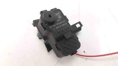 TAPA EXTERIOR COMBUSTIBLE PORSCHE CAYENNE  - M.911568 / 8K0862153F