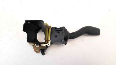MANDO INTERMITENTES AUDI A4 AVANT  - M.1119077 / 4E0953513A