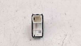 MANDO ELEVALUNAS TRASERO DERECHO PEUGEOT 308  - M.1212401 / 96762292ZD
