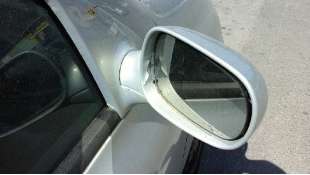 RETROVISOR DERECHO RENAULT CLIO II FASE I 1.9 D (64 CV) DE 1999 - D.4254880 / 7700415326