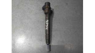 INYECTOR MERCEDES CLASE C  SPORTCOUPE 2.2 CDI (143 CV) DE 2003 - D.4521468 / A6130700987