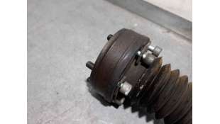 TRANSMISION DELANTERA IZQUIERDA VOLKSWAGEN POLO 1.4 16V (75 CV) DE 2004 - D.4527931 / SIN REF 2