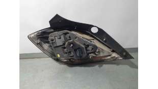 PILOTO TRASERO DERECHO OPEL ASTRA H BERLINA 1.7 16V CDTI (101 CV) DE 2004 - D.4529851 2