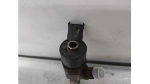 INYECTOR RENAULT MEGANE II FAMILIAR 1.9 dCi D (120 CV) DE 2005 - D.4539471 / 8200100272 2