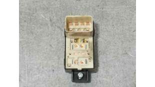 MANDO ELEVALUNAS TRASERO IZQUIERDO CHEVROLET CAPTIVA 2.0 D (126 CV) DE 2011 - D.4540586 2