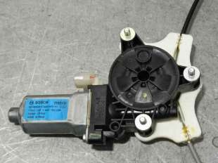 ELEVALUNAS DELANTERO DERECHO HYUNDAI I20 1.2 (75 CV) DE 2017 - D.4541326 / 82460C7000 2