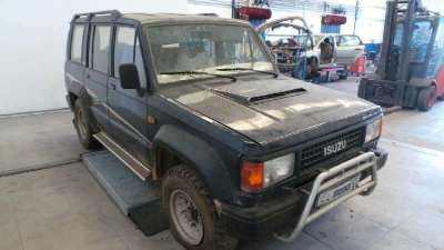 ISUZU TROOPER UBS 55 Magic 2001 5p - 19376