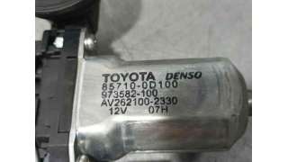 ELEVALUNAS DELANTERO DERECHO TOYOTA YARIS 1.3 (87 CV) DE 2006 - D.4551704 / 857100D100
