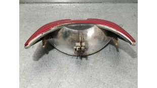 PILOTO TRASERO CENTRAL PEUGEOT TREKKER / TKR 49 cm3 (4 CV) DE 2000 - D.4554914 2