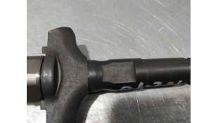 INYECTOR SAAB 9-5 FAMILIAR 3.0 V6 TiD (177 CV) DE 2002 - D.4562867 / 8972391617 2