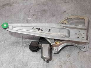 ELEVALUNAS TRASERO IZQUIERDO TOYOTA YARIS 1.3 16V (99 CV) DE 2013 - D.4568526 / 857100D100