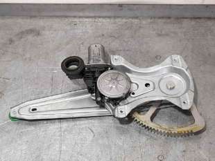 ELEVALUNAS TRASERO IZQUIERDO TOYOTA YARIS 1.3 16V (99 CV) DE 2013 - D.4568526 / 857100D100 2