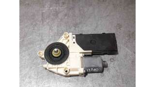 MOTOR ELEVALUNAS DELANTERO IZQUIERDO RENAULT LAGUNA III 2.0 dCi D (150 CV) DE 2010 - D.4568675