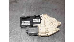 MOTOR ELEVALUNAS DELANTERO IZQUIERDO RENAULT LAGUNA III 2.0 dCi D (150 CV) DE 2010 - D.4568675 2