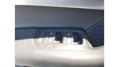 MANDO ELEVALUNAS DELANTERO IZQUIERDO  AUDI A6 ALLROAD QUATTRO 3.0 V6 24V TDI (233 CV) DE 2007 - D.4569728