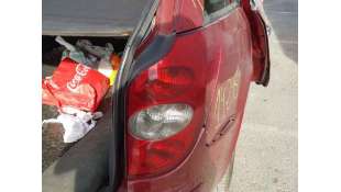 PILOTO TRASERO DERECHO RENAULT LAGUNA II GRANDTOUR 1.9 dCi D (120 CV) DE 2005 - D.4578489